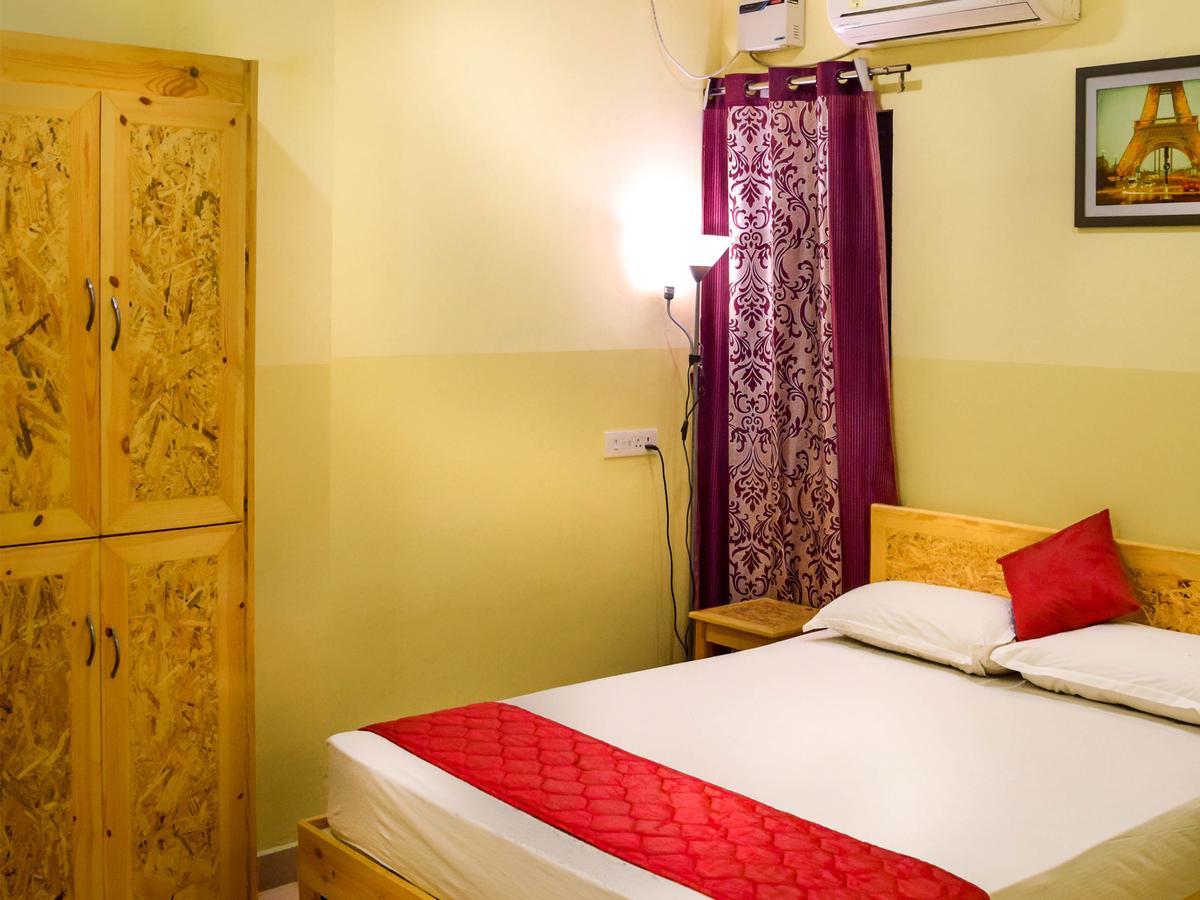 Chaplin Hotel Puducherry Exterior foto